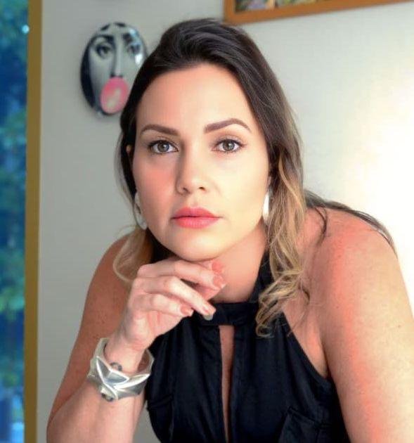 Dra. Fernanda Gomes